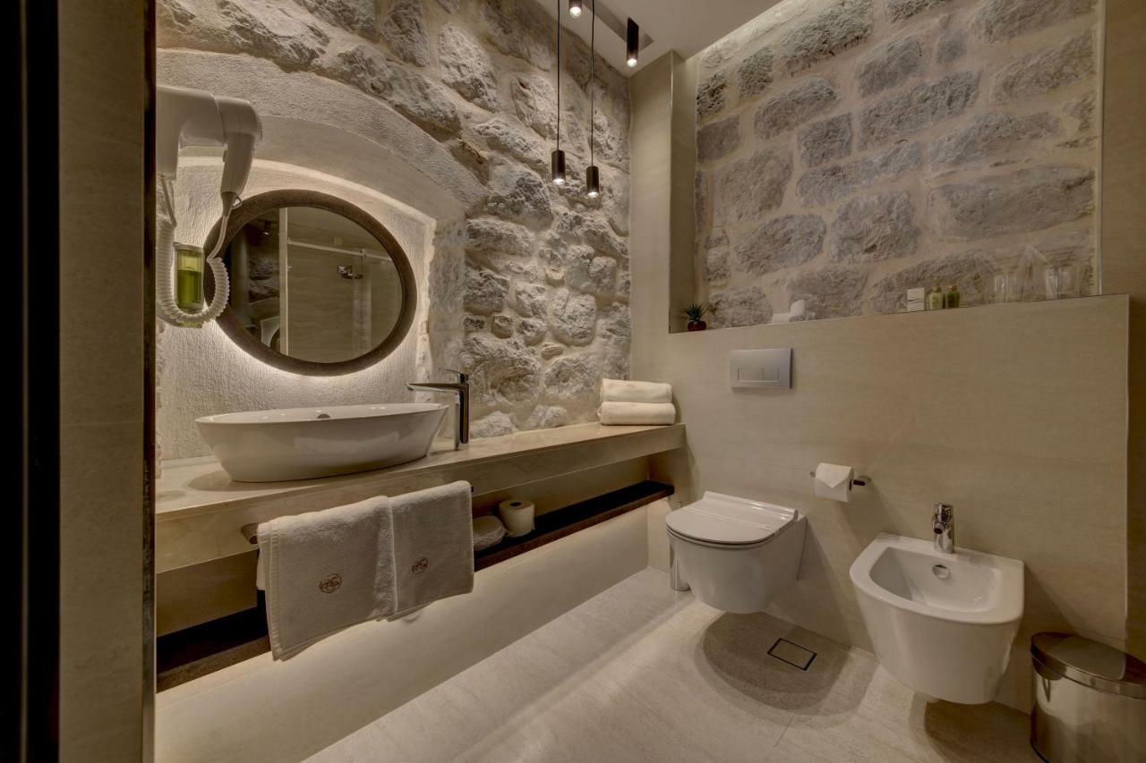 Heritage Hotel Leon Coronato Perast Extérieur photo